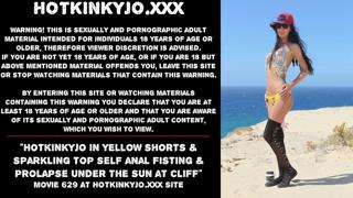 Sun-kissed 'Hotkinkyjo' gets pounded raw outdoor, fisting prolapse self-butt🍑 sex under cliff