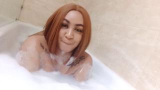 Deep throating a large dildo in my ass🍑, oh so hardcore and filthy