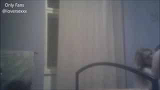 Slutty girlfriend freaks out over gigantic cock🍆 stroking