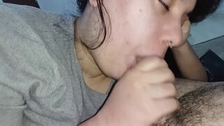best blowjob and handjob ever, she puts the dick inside her throat driving him crazy????????????‍????????????????
