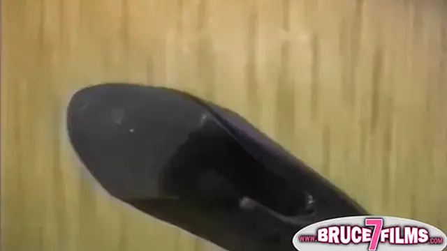 Curvy vintage lesbian playmate