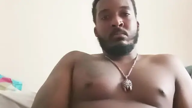 Latina caliente joven follando con deseo intenso