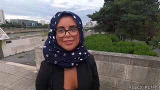 A Hot Veiled Arab Girl Gets Fucked Publicly In Anal By 2 Black Guys To Go To Marbella -