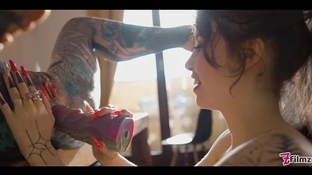 hot Tattoo Lesbian Anal Fuck + i SQUIRT on a Pornstar - Eden Ivy