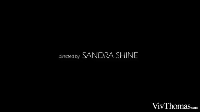 Young lovers please each other's wet asses and nipples