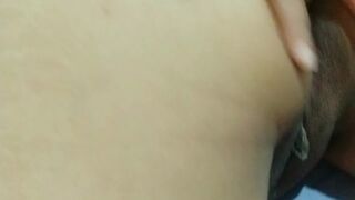 Me metieron los dedos al culo por primera vez