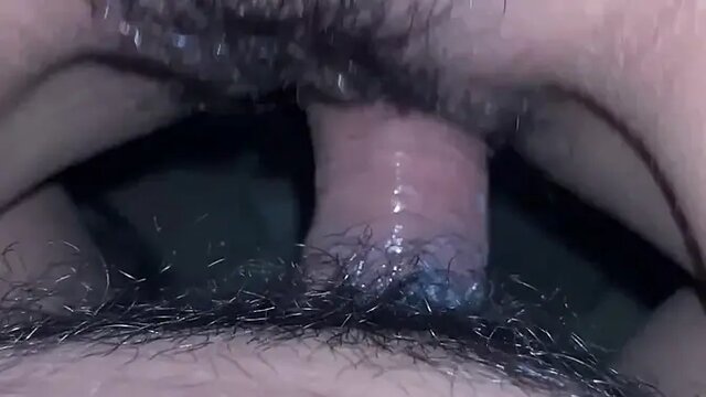 Khmer amateur girl gets fucked in the car during cheating