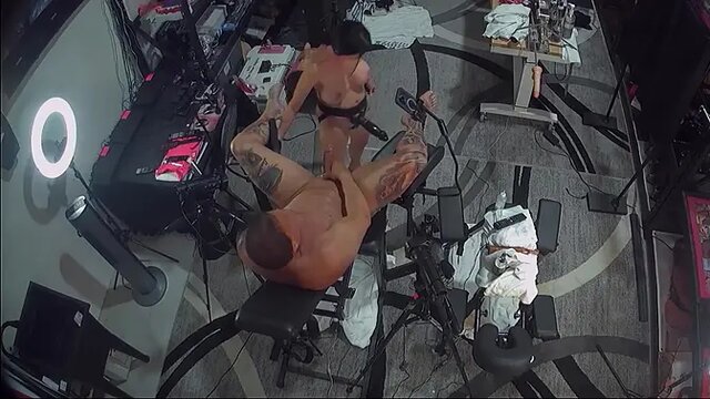 Women dominate men with big cocks in public femdom session