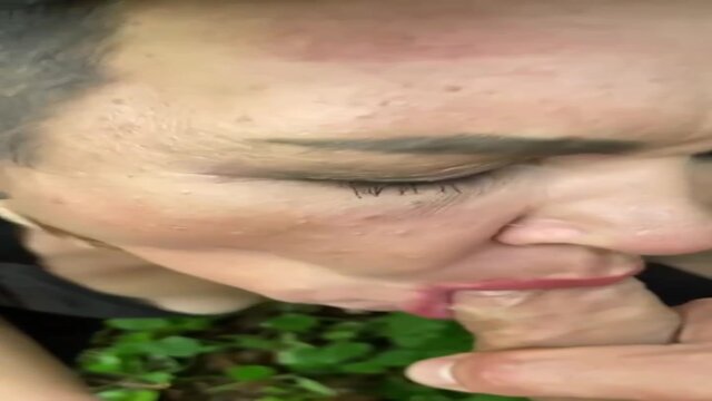 Hot and steamy COUGAR gives a sensual oral in the woods