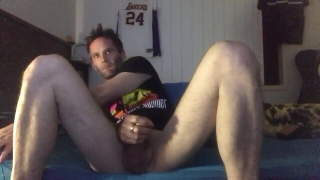 Amateur girlfriend catches him jacking off