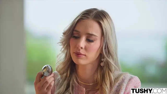 Hot babe gets intense ass🍑 action